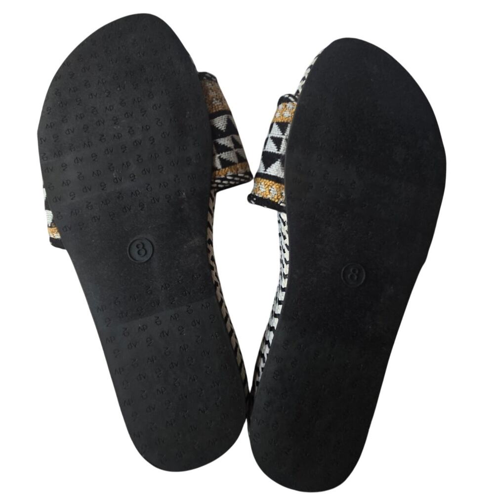 Dolce Vita Boho Woven Aztec Pattern Slip-On Sandal Black White Yellow Women's 8 - Picture 5 of 5